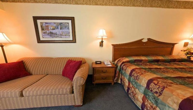 Country Inn & Suites By Radisson, Williamsburg East Busch Gardens , Va Exterior photo